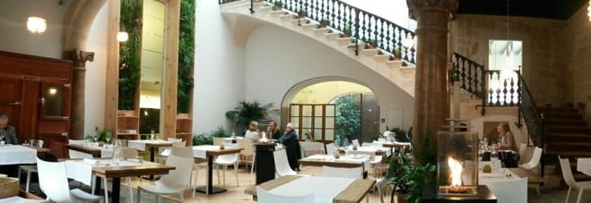 Andreu Genestra toca la raíz mallorquina