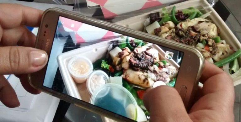 ¿De verdad nos importa lo que comemos o primero está el show?