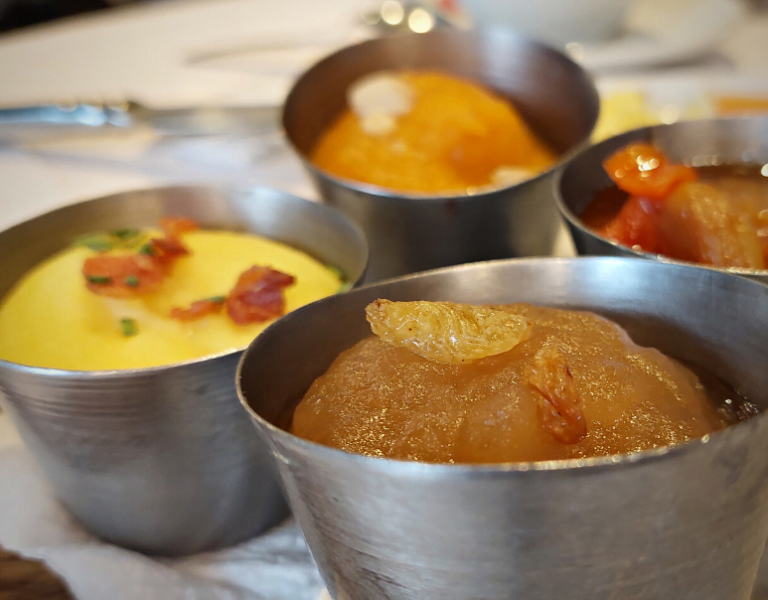 La Cabrera asume los acompañantes como un asunto diferencial