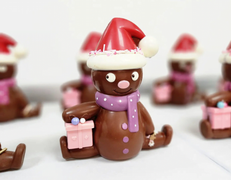 ¡Celebra las fiestas con estas 5 propuestas de chocolate! Tan lindas, que sentirás que te parte el corazón comerlas