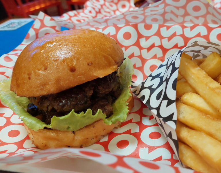Osso Burger es street food con el linaje de Osso Restaurante