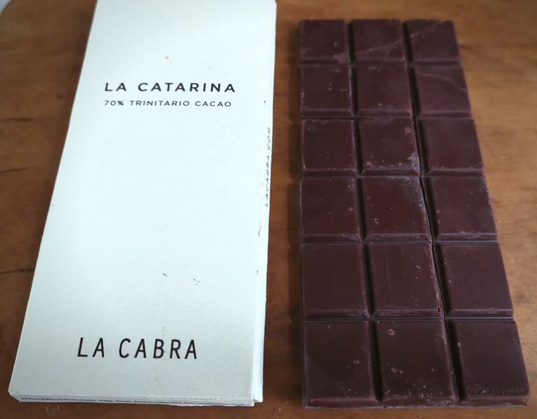 Chocolate La Cabra origen El Salvador destaca las notas de café tostado oscuro
