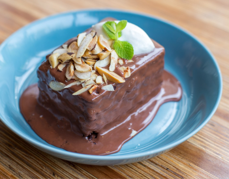 Chocolates de cobertura bean-to-bar peruanos realzan los postres